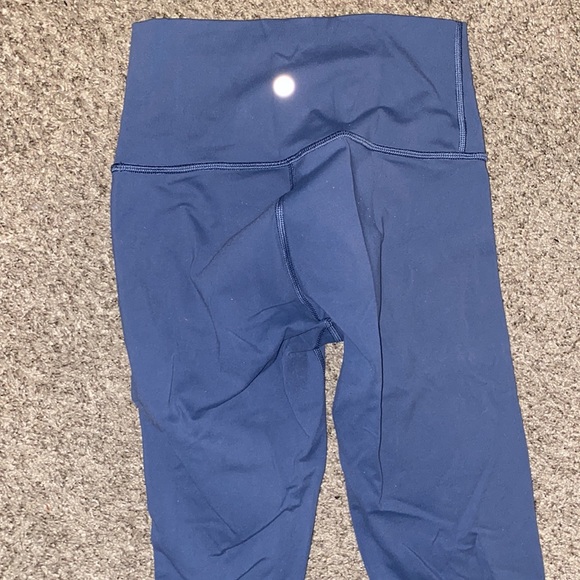 Lululemon wunder train high rise leggings- lightly worn - Picture 3 of 3